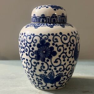 Blue and White Flying Phoenix Ginger Jar